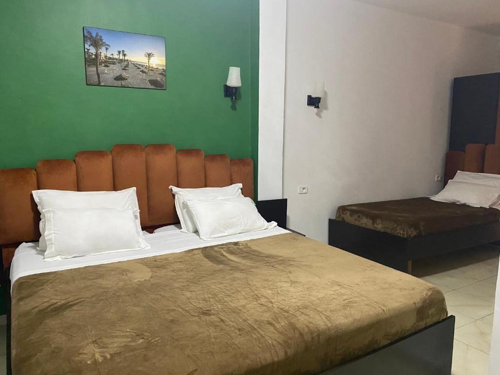 Hotel Metropole Residence 2*