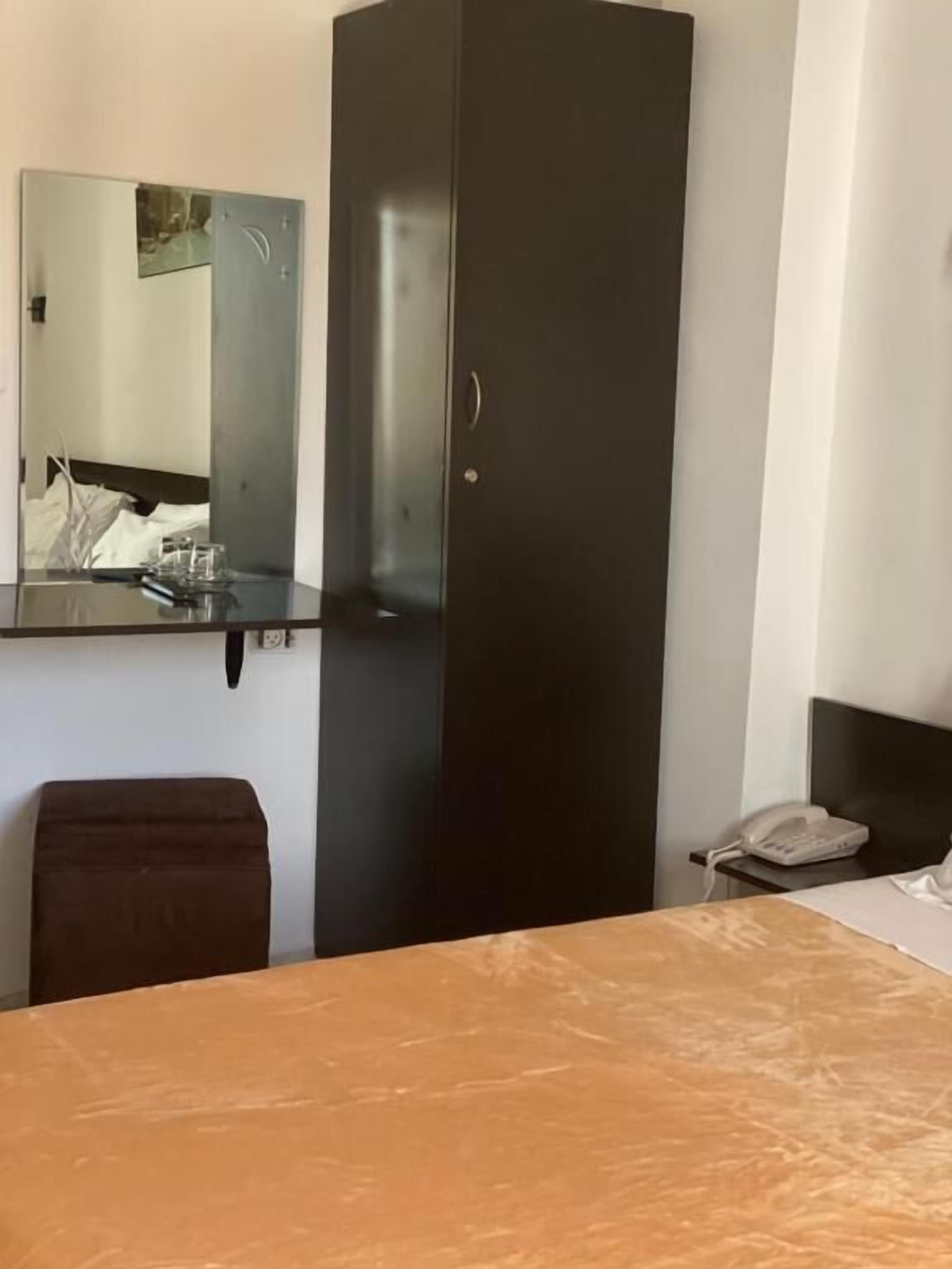 Hotel Metropole Residence 2*