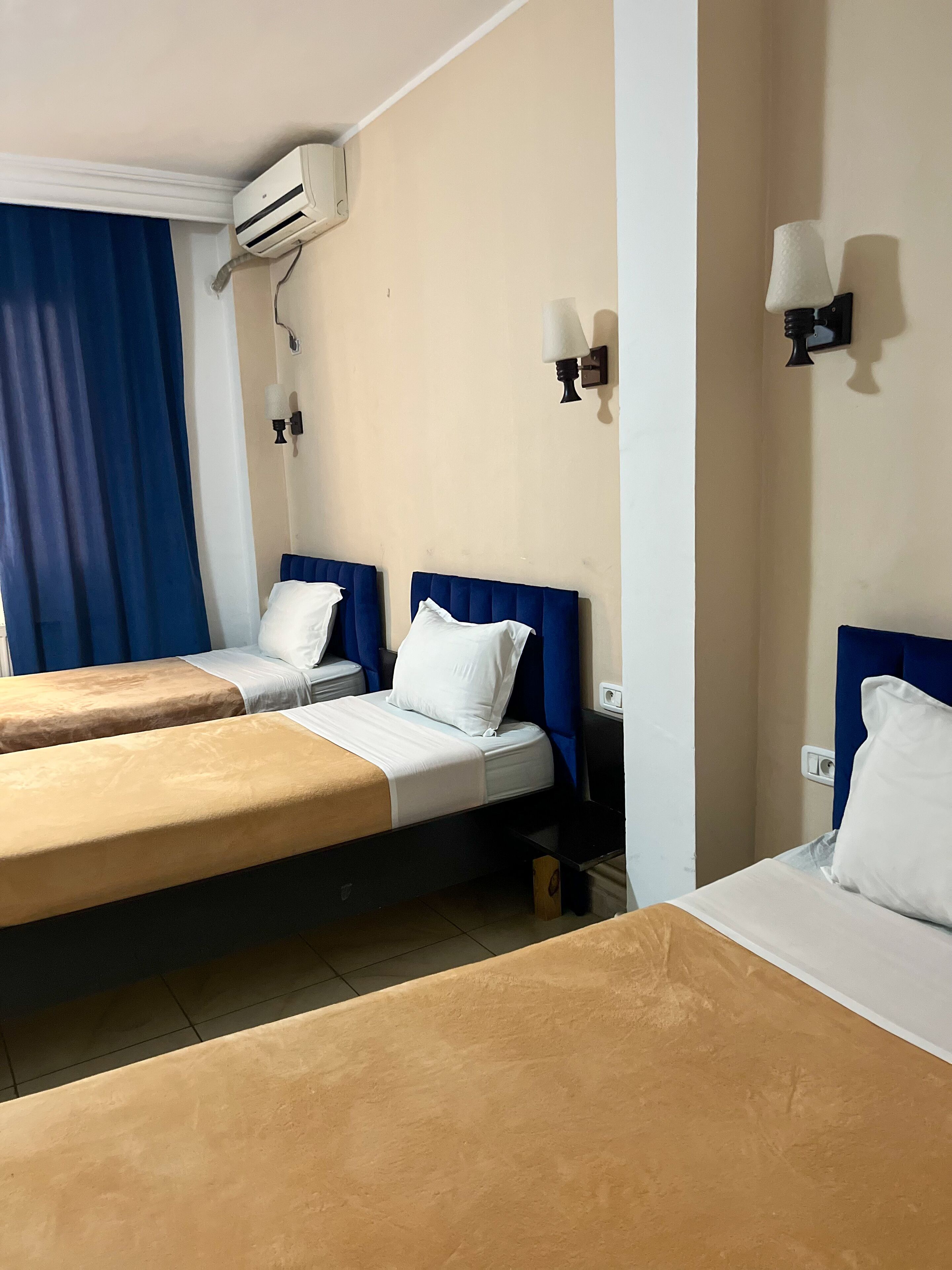 Hotel Metropole Residence 2*
