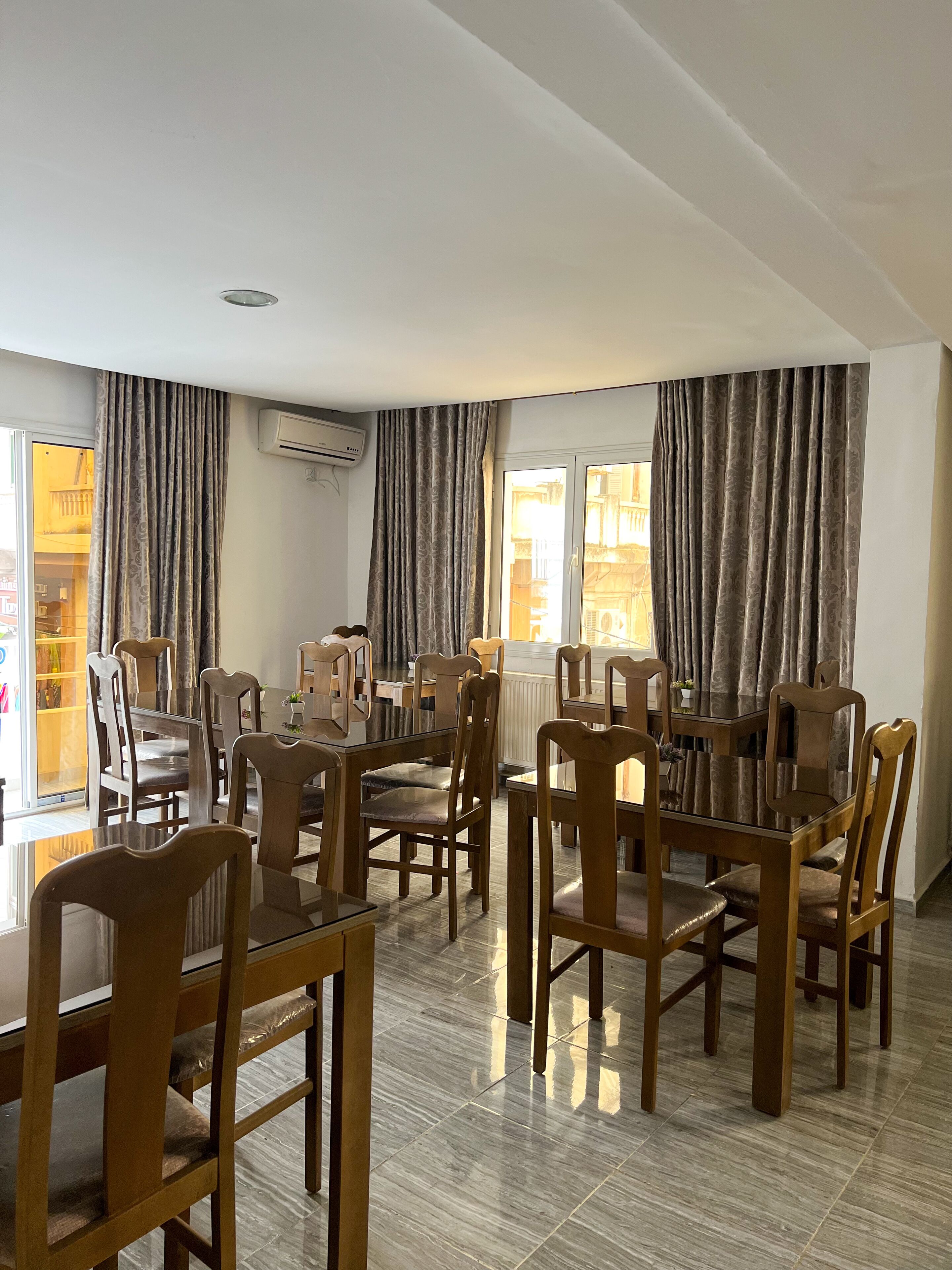 Hotel Metropole Residence 2*