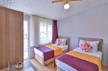 Palmada Hotel 0*