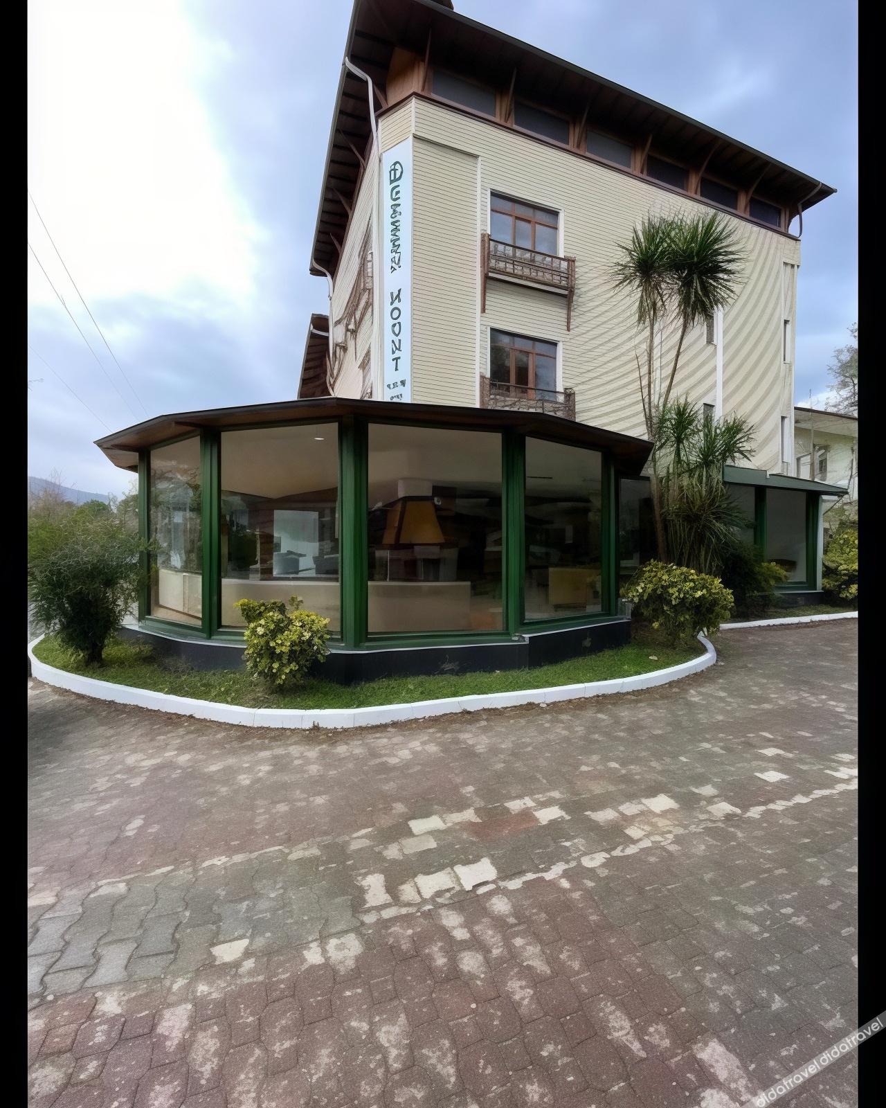 Green Mount Hotel & Spa 2*