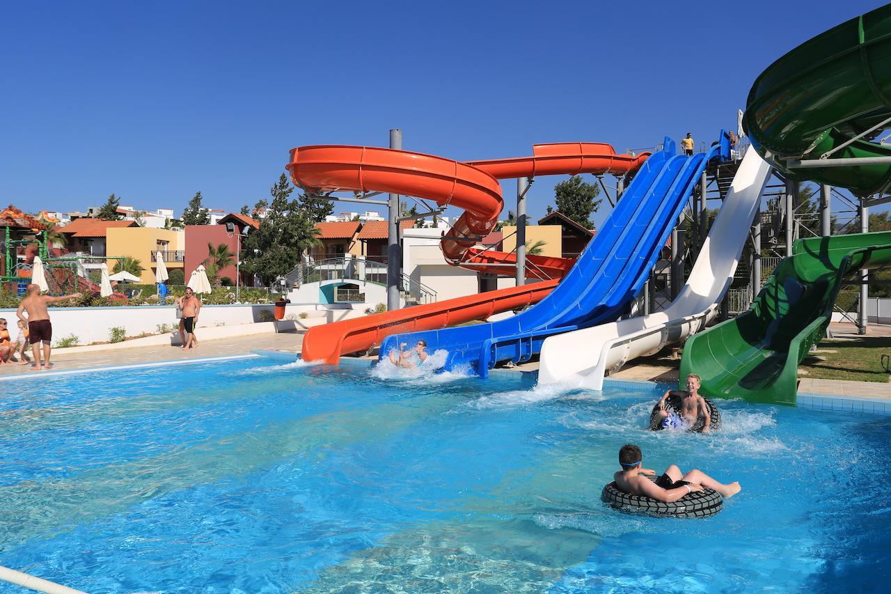 Hotel Aqua Sol Holiday Village & Water Park 4, Пафос, Кипр.