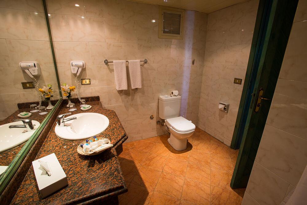 Ремонт ванной и туалета в Гулькевичах — рядом 53 сантехника, отзывы на Профи