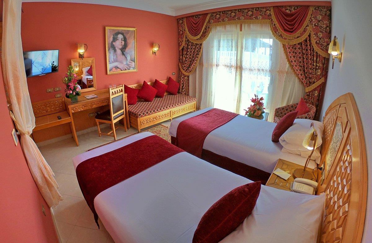 Oriental Rivoli Hotel & Spa 4*