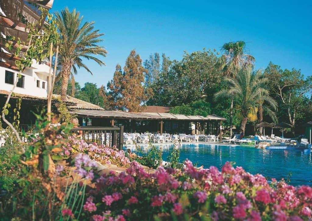 Paphos Gardens Holiday Resort 3*