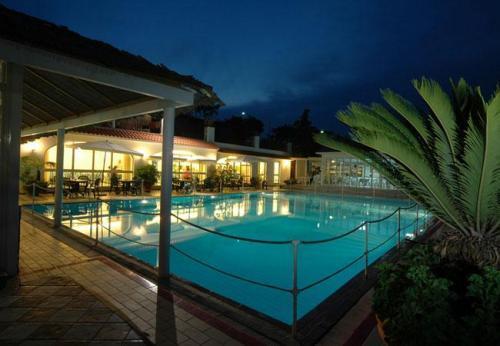 Hotel Parco Cartaromana 3*
