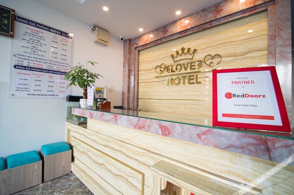 Cozrum - Love Hotel Tr?n Binh Tr?ng 2*