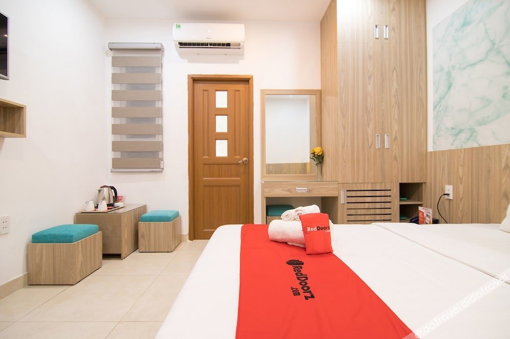 Cozrum - Love Hotel Tr?n Binh Tr?ng 2*