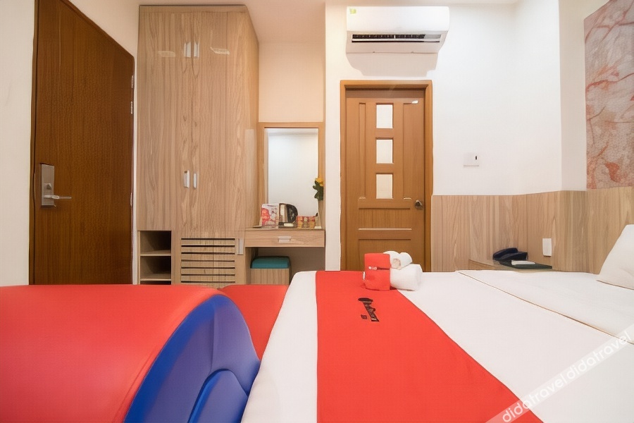 Cozrum - Love Hotel Tr?n Binh Tr?ng 2*