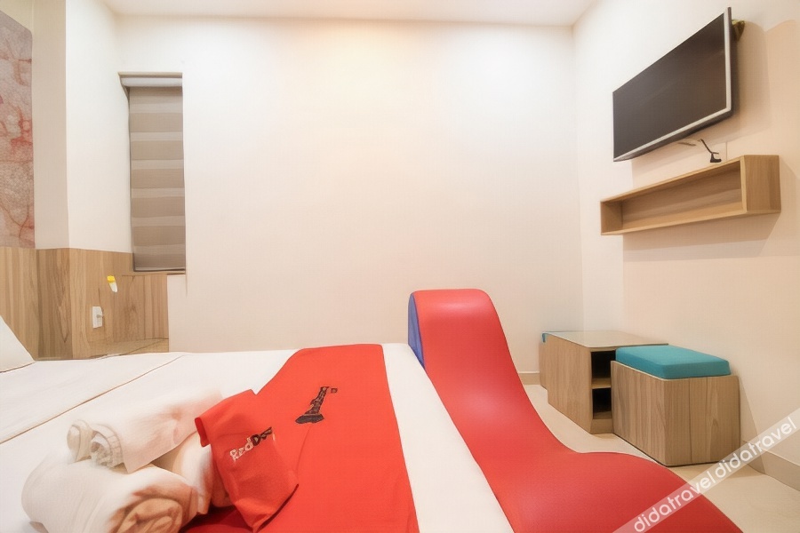 Cozrum - Love Hotel Tr?n Binh Tr?ng 2*