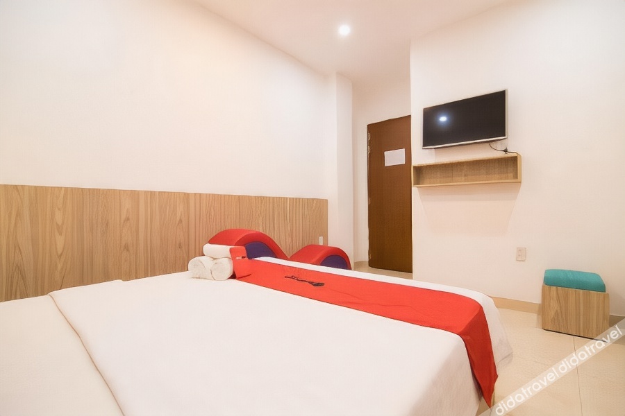 Cozrum - Love Hotel Tr?n Binh Tr?ng 2*