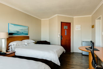Protea Hotel by Marriott Cape Town Tyger Valley 3*