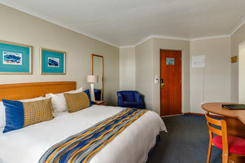 Protea Hotel by Marriott Cape Town Tyger Valley 3*