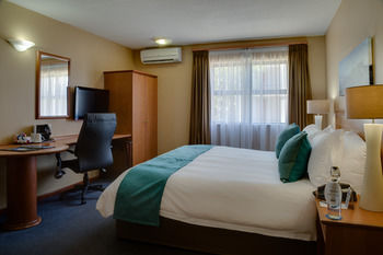 Protea Hotel by Marriott Cape Town Tyger Valley 3*