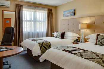 Protea Hotel by Marriott Cape Town Tyger Valley 3*