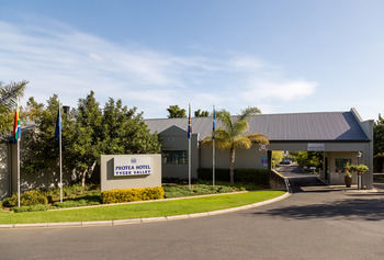 Protea Hotel by Marriott Cape Town Tyger Valley 3*
