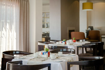 Protea Hotel by Marriott Cape Town Tyger Valley 3*