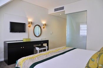 The Winchester Hotel by NEWMARK 4*