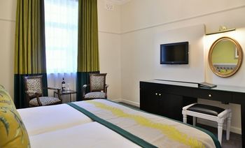The Winchester Hotel by NEWMARK 4*