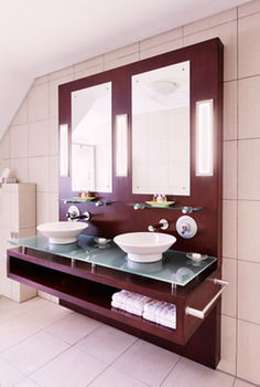 The Winchester Hotel by NEWMARK 4*