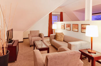 The Winchester Hotel by NEWMARK 4*