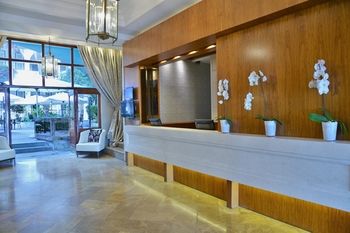 The Winchester Hotel by NEWMARK 4*
