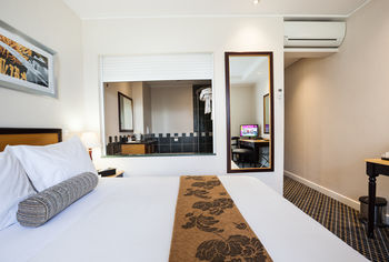 City Lodge Hotel GrandWest 3*