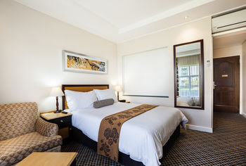 City Lodge Hotel GrandWest 3*