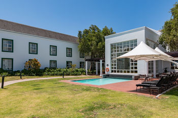 City Lodge Hotel GrandWest 3*