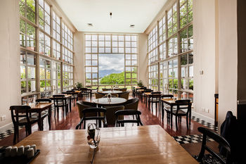 City Lodge Hotel GrandWest 3*