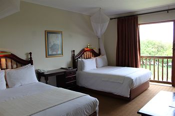 Premier Hotel Roodevalley 3*