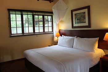 Premier Hotel Roodevalley 3*