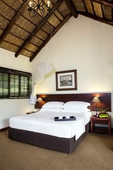 Premier Hotel Roodevalley 3*