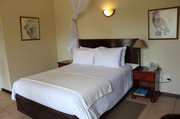 Premier Hotel Roodevalley 3*