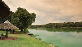 Premier Hotel Roodevalley 3*