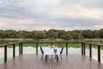 Premier Hotel Roodevalley 3*
