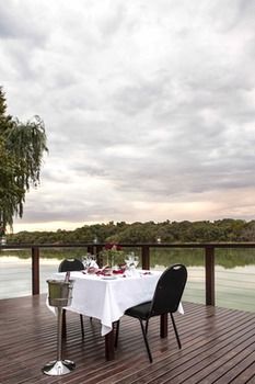 Premier Hotel Roodevalley 3*