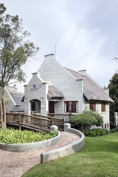 Premier Hotel Roodevalley 3*