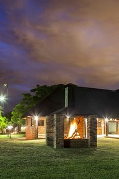 Premier Hotel Roodevalley 3*