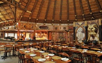 aha Lesedi Cultural Village 0*
