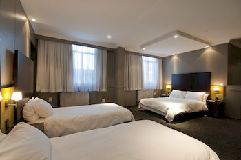 Manhattan Hotel 3*