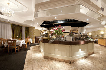 Manhattan Hotel 3*