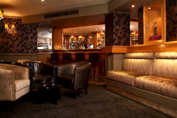 Manhattan Hotel 3*