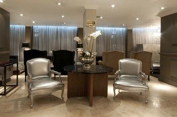 Manhattan Hotel 3*