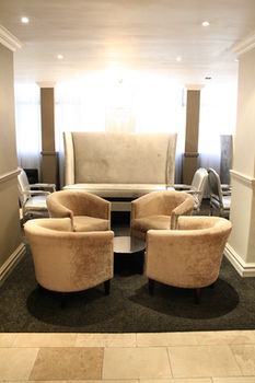 Manhattan Hotel 3*