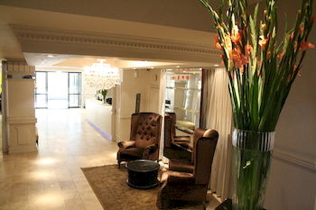 Manhattan Hotel 3*