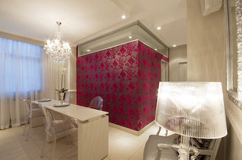 Manhattan Hotel 3*