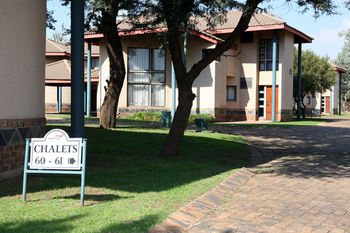 aha Kopanong Hotel & Conference Centre 3*