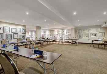 ANEW Hotel Capital Pretoria 4*